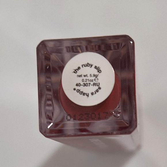 Sara Happ One Luxe Gloss The Ruby Slip red lip gloss - Picture 8 of 13
